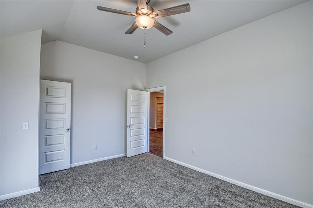 3224 Valley Brook