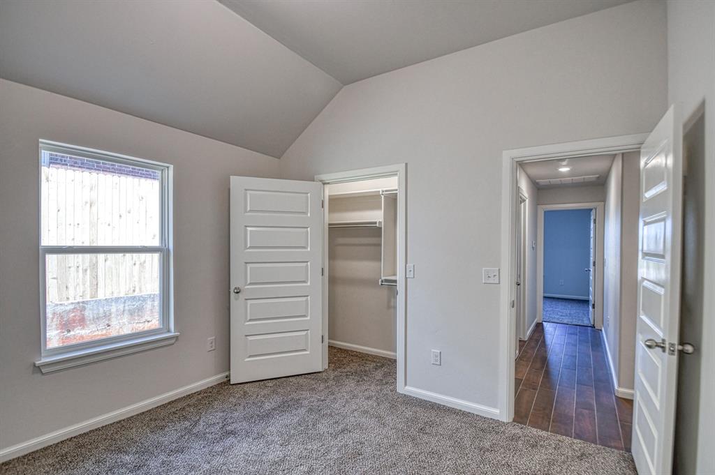 3224 Valley Brook
