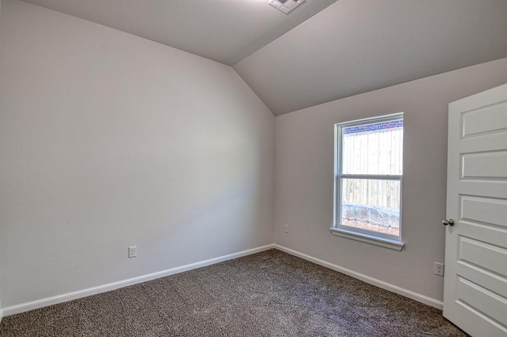 3224 Valley Brook