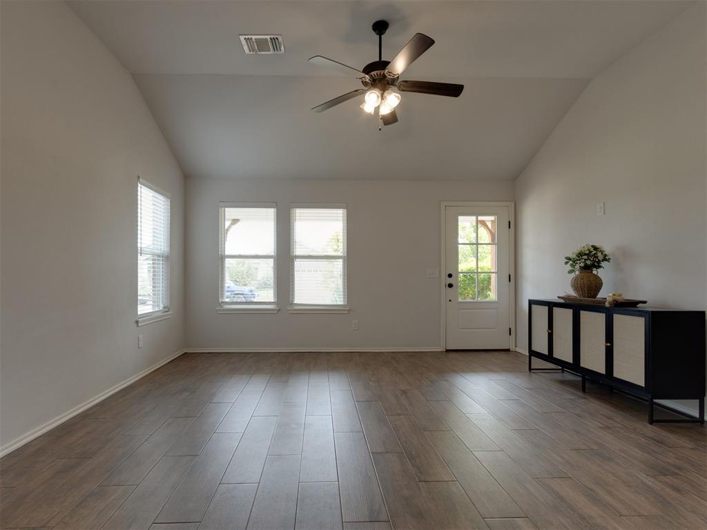 18625 Luna Drive