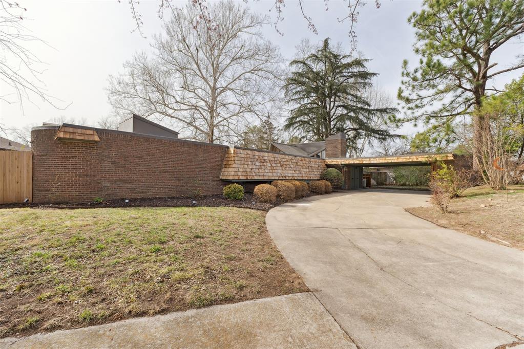 2518 Acacia Court