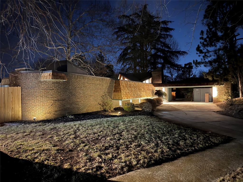 2518 Acacia Court
