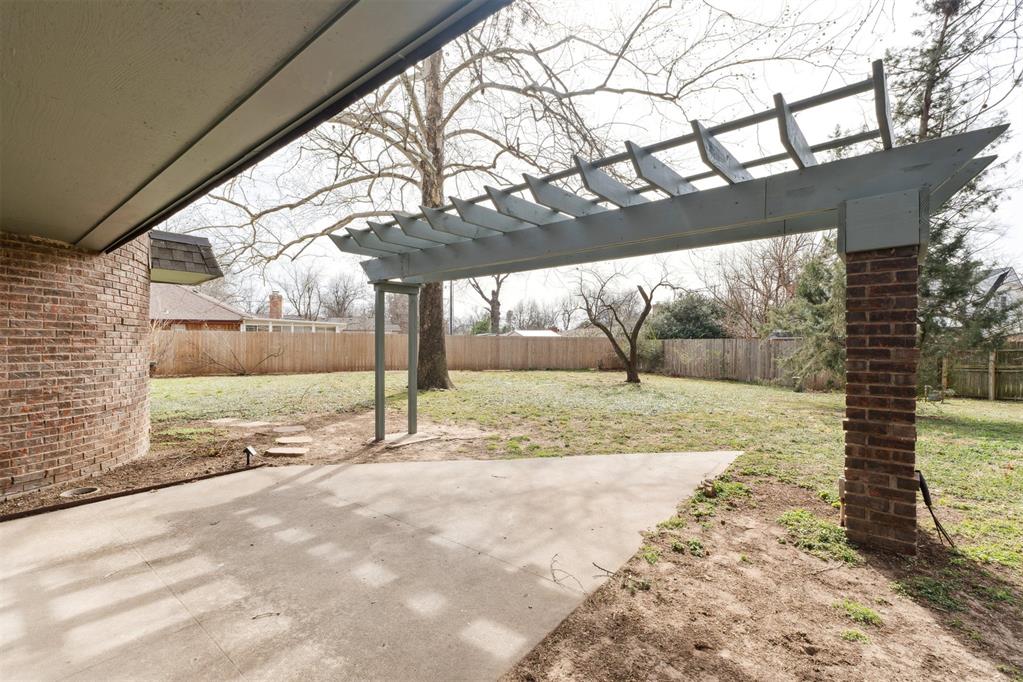 2518 Acacia Court