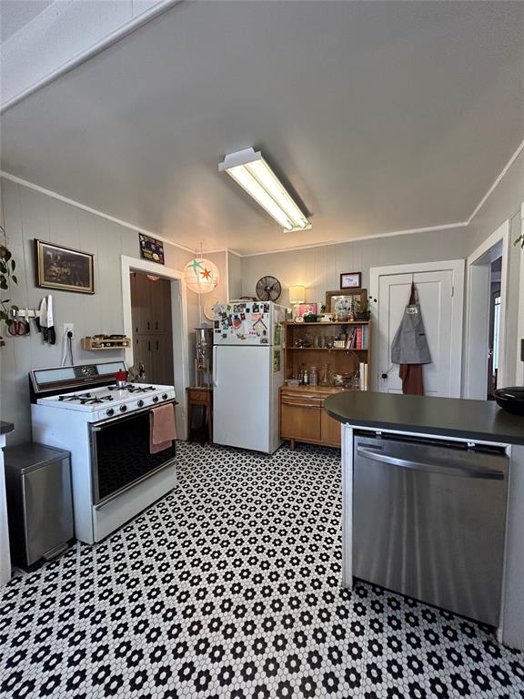 2241 NW 18th Street
