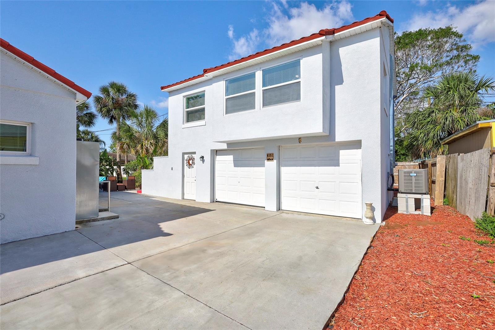 4151 SUNRISE DR S