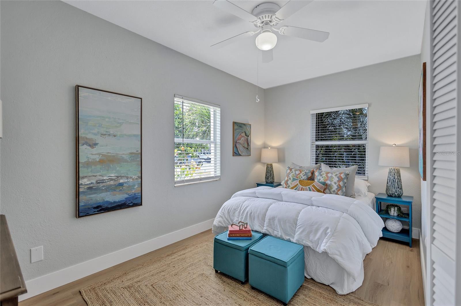 4099 POMPANO DR SE