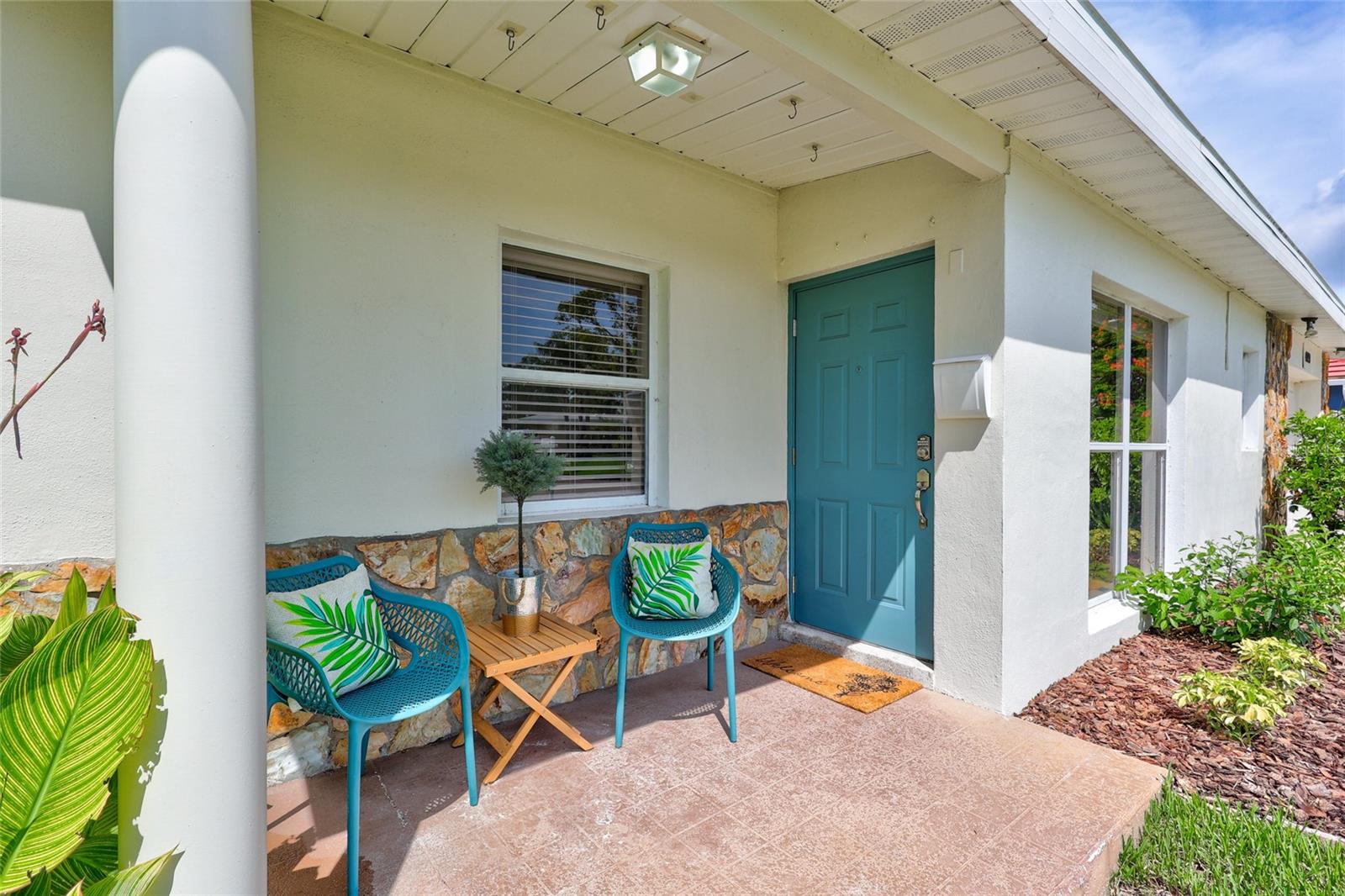 4099 POMPANO DR SE
