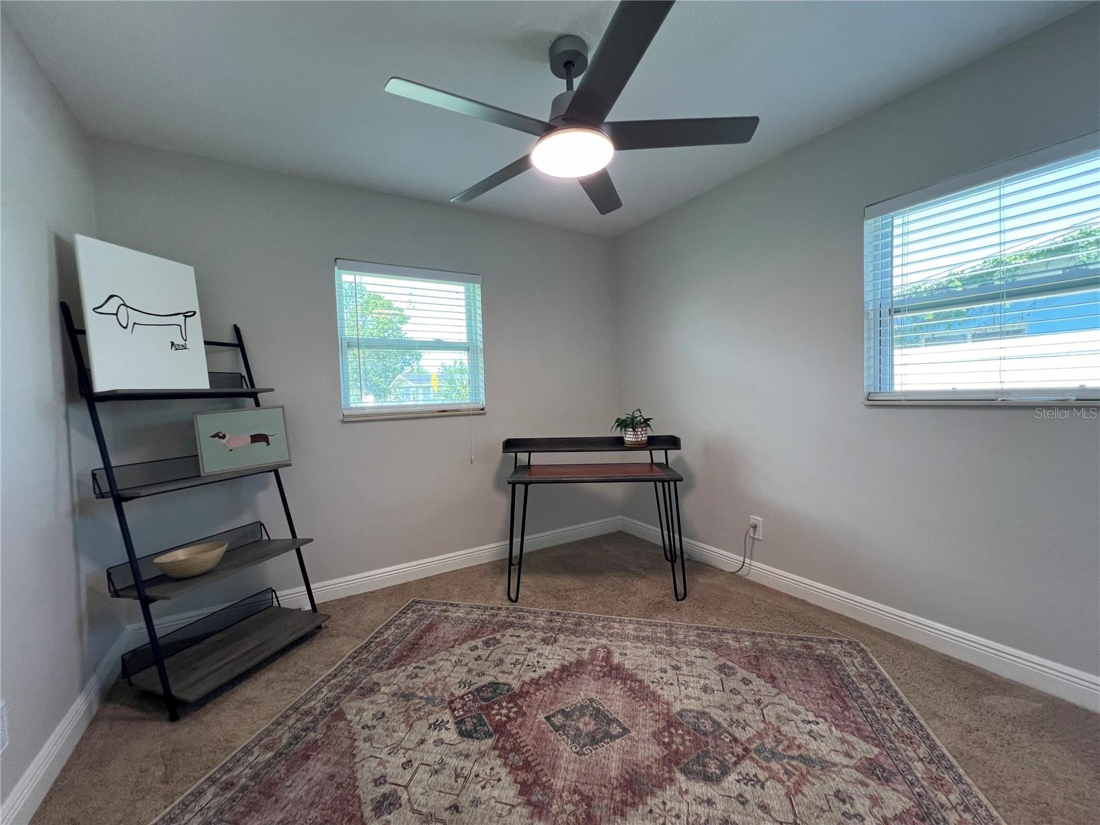3748 MANATEE DR SE