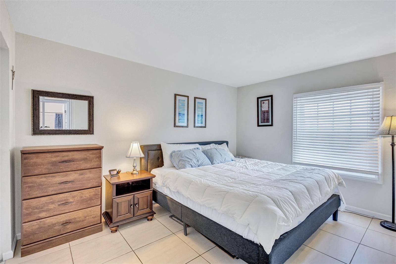 4875 COQUINA KEY DR SE #C