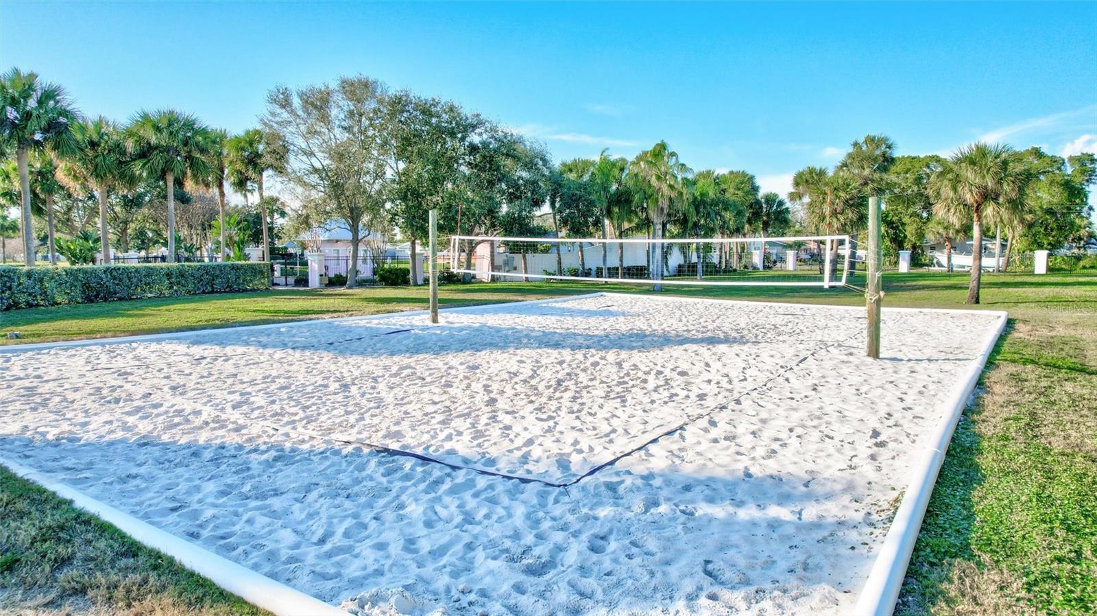 4799 COQUINA KEY DR SE