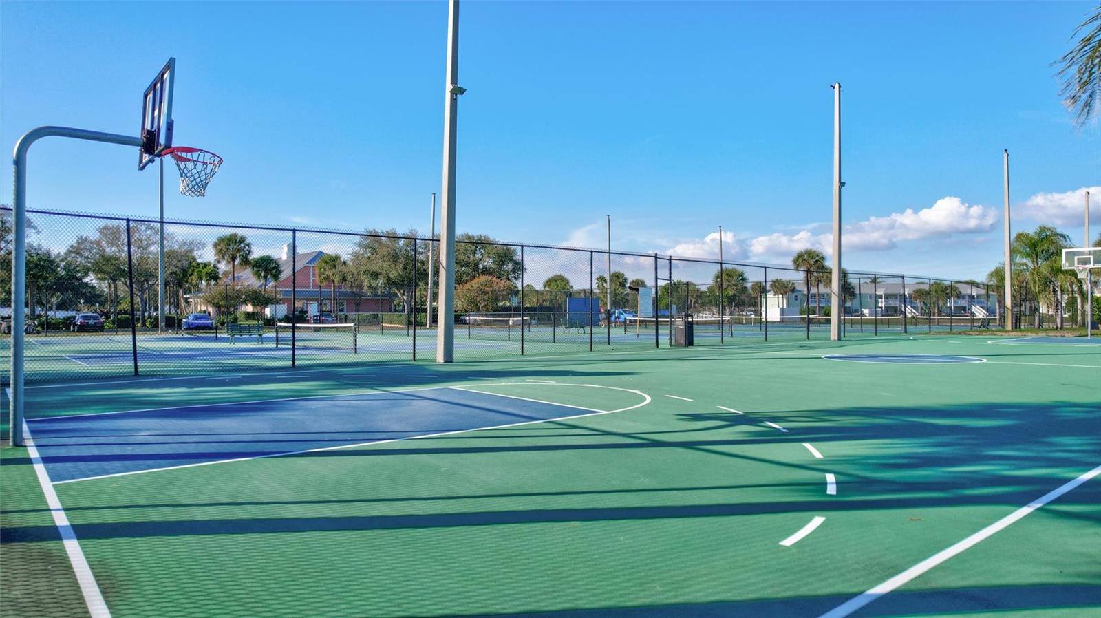 4799 COQUINA KEY DR SE