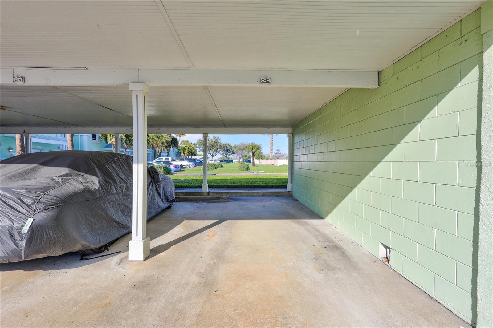 4799 COQUINA KEY DR SE