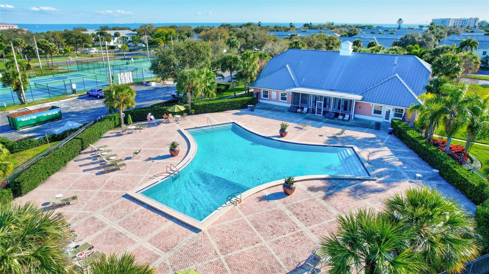 4799 COQUINA KEY DR SE