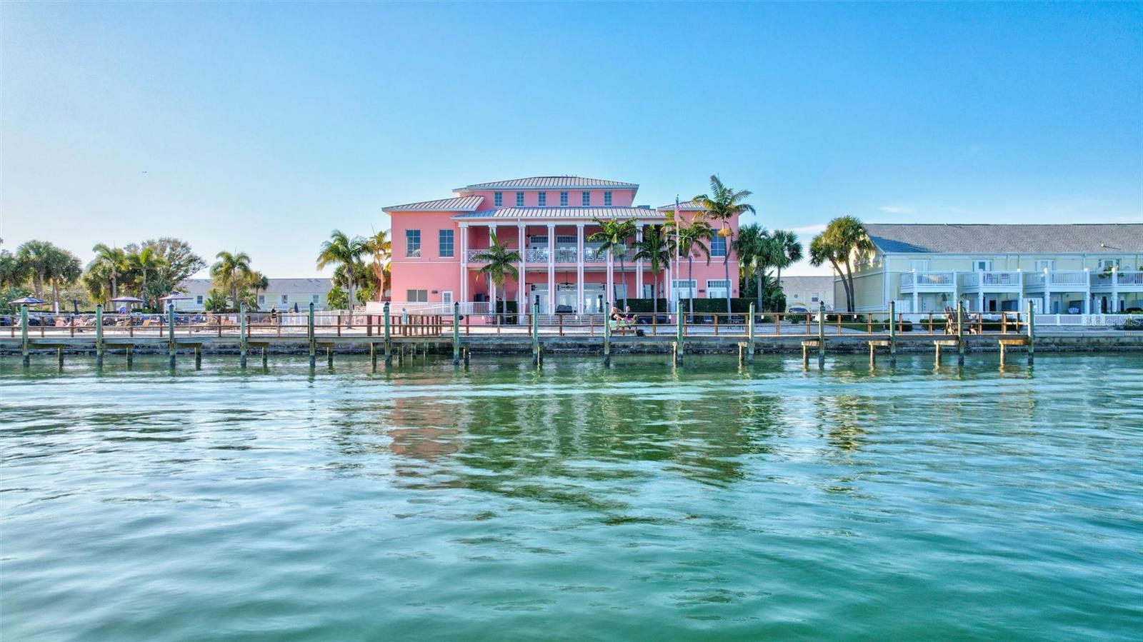 4799 COQUINA KEY DR SE