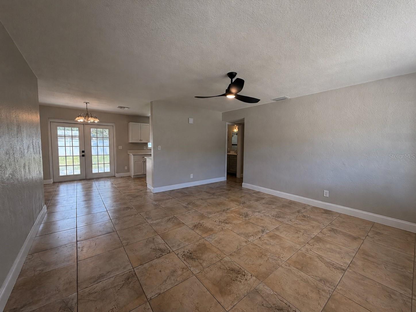 4185 BARRACUDA DR SE