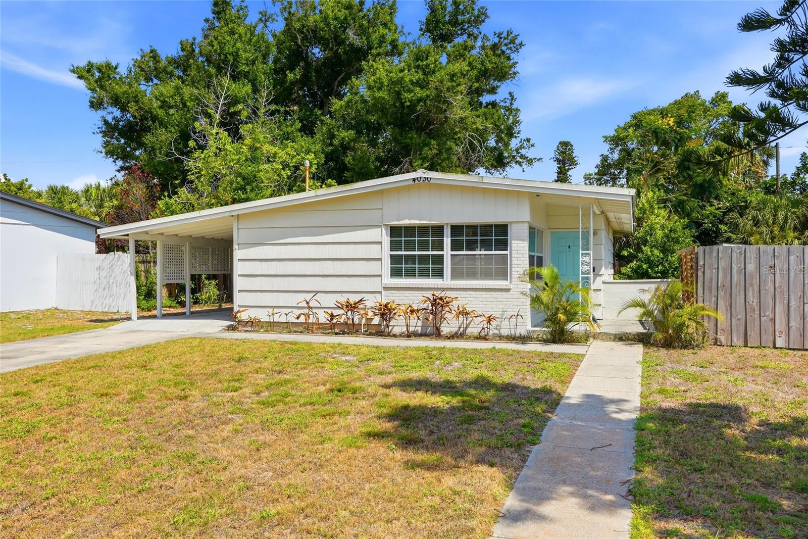 4030 MARLIN DR SE