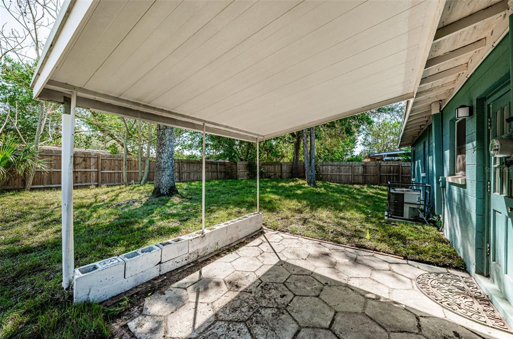 3996 NEPTUNE DR SE