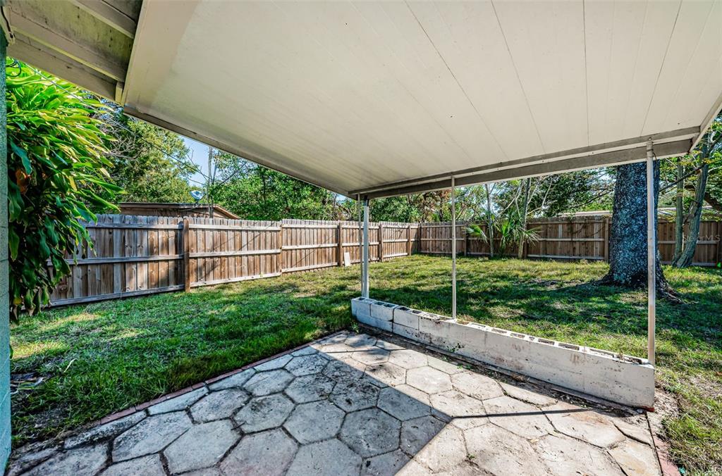 3996 NEPTUNE DR SE
