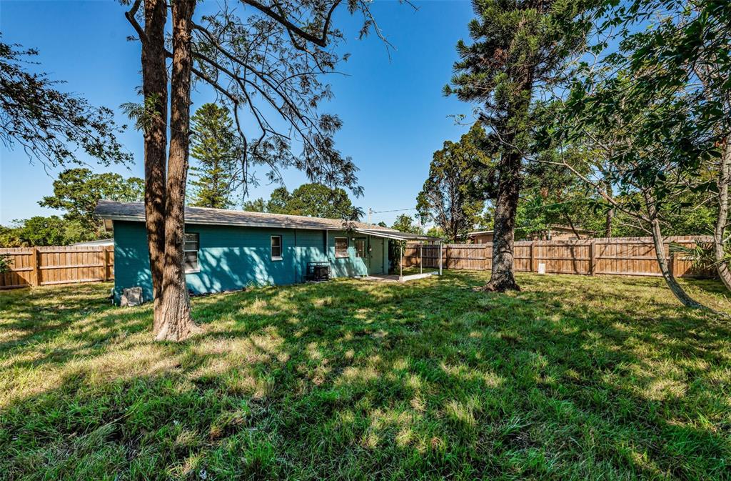 3996 NEPTUNE DR SE