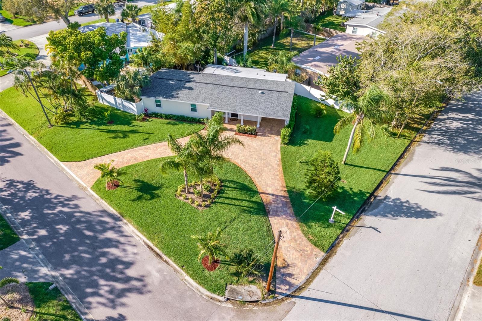 4291 NEPTUNE DR SE