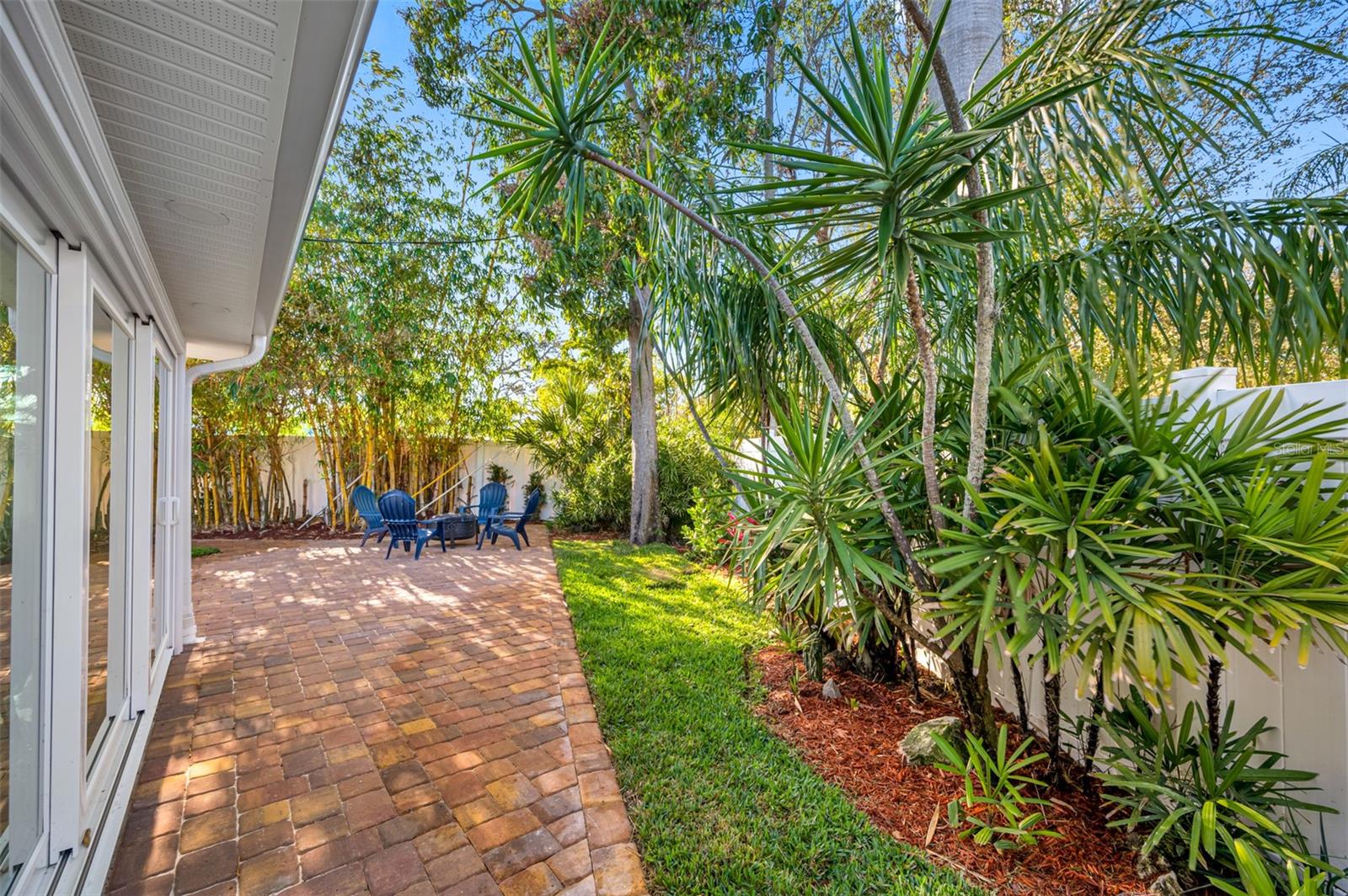 4291 NEPTUNE DR SE