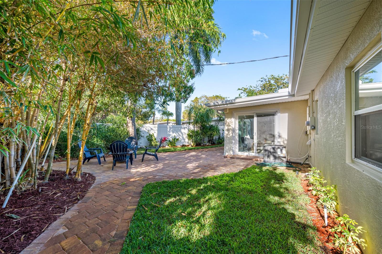 4291 NEPTUNE DR SE