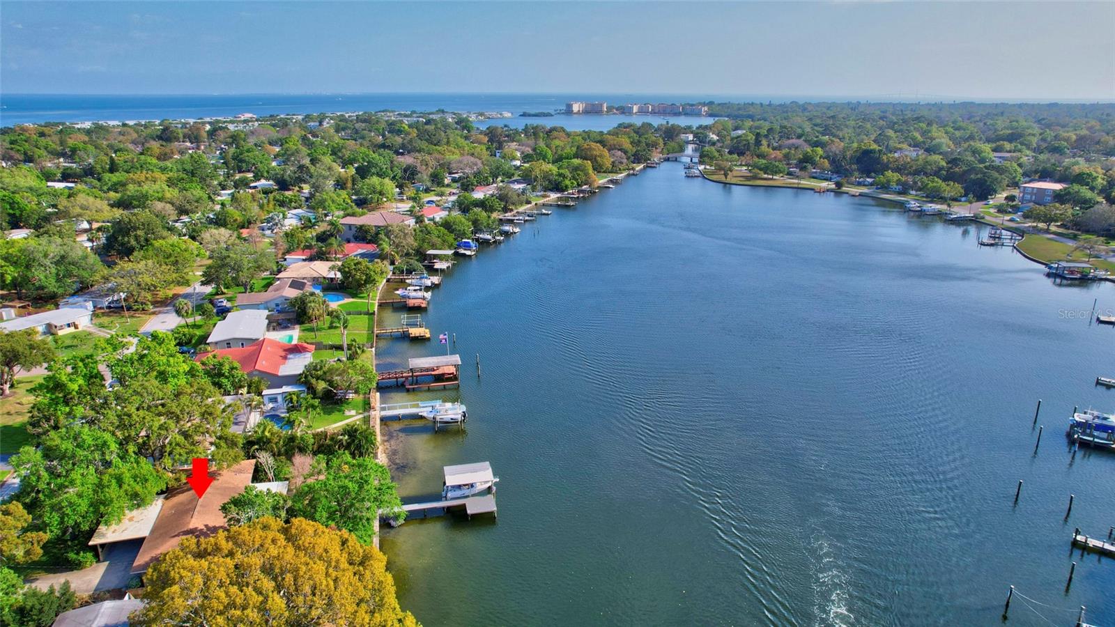 4029 POMPANO DR SE