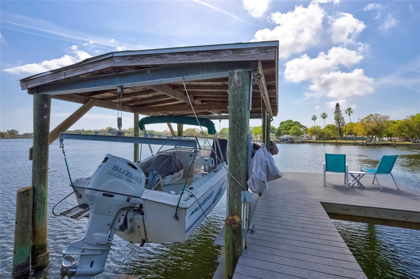 4029 POMPANO DR SE