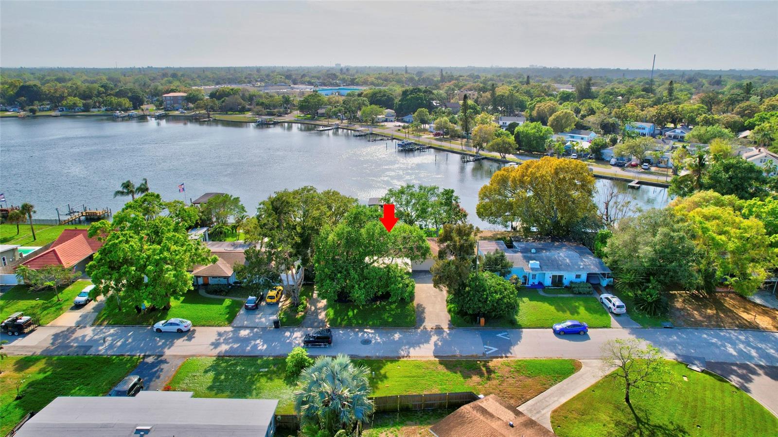 4029 POMPANO DR SE