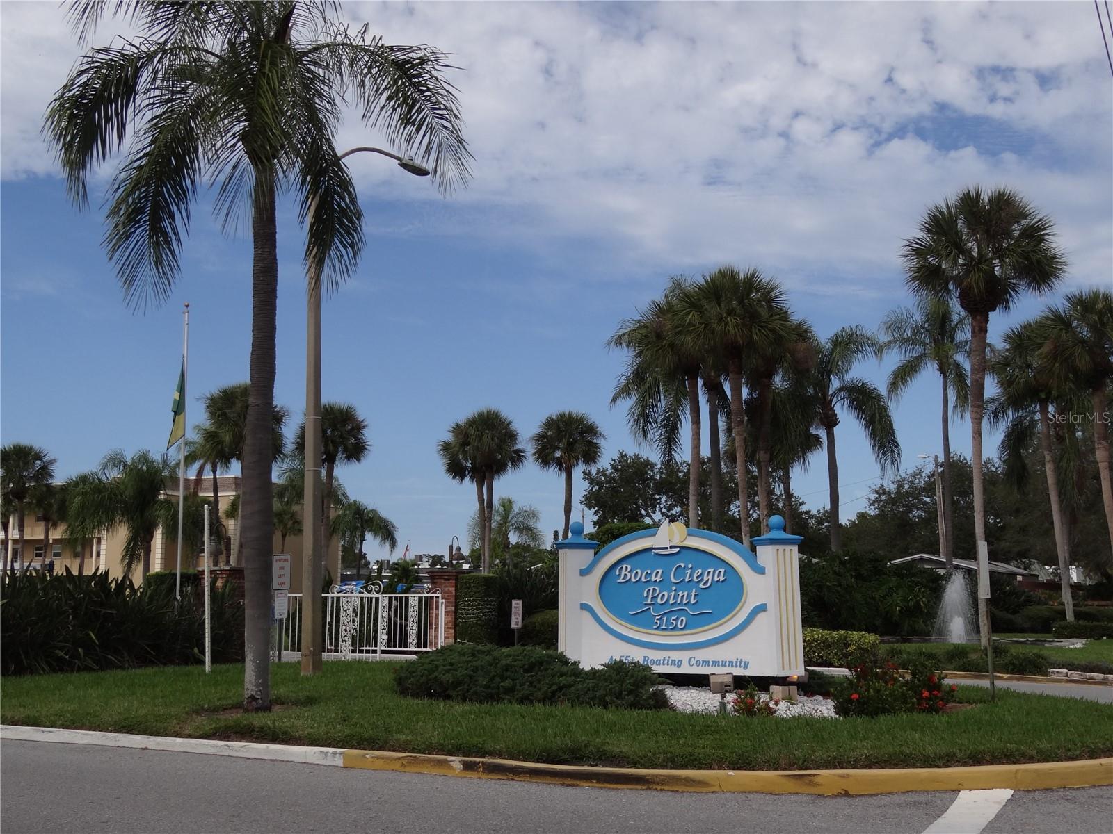 531 BOCA CIEGA POINT BLVD N #2707