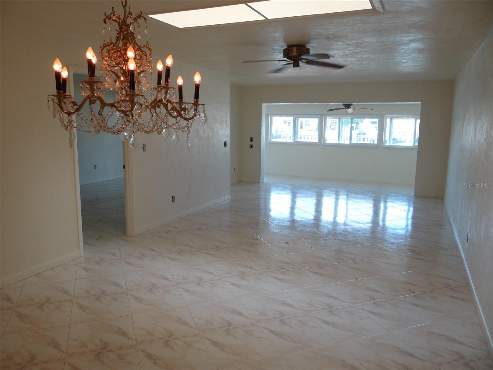 531 BOCA CIEGA POINT BLVD N #2707