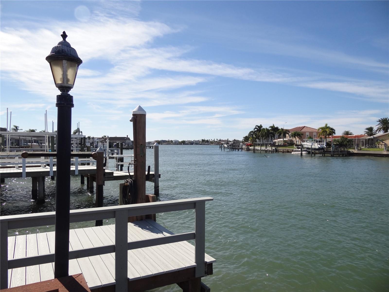 531 BOCA CIEGA POINT BLVD N #2707