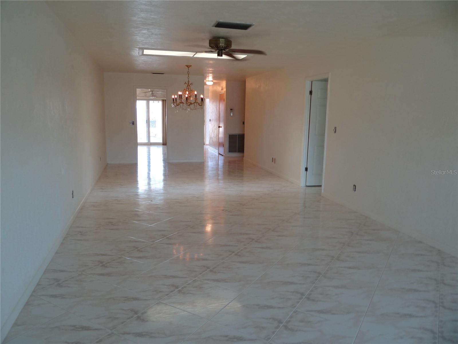 531 BOCA CIEGA POINT BLVD N #2707