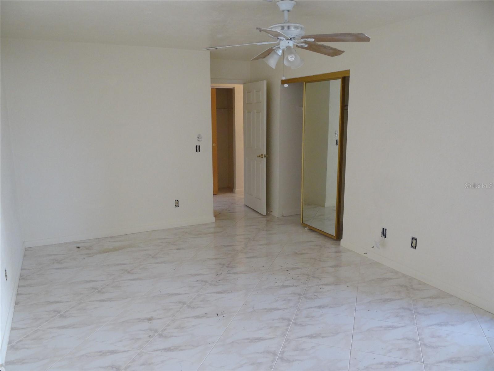 531 BOCA CIEGA POINT BLVD N #2707