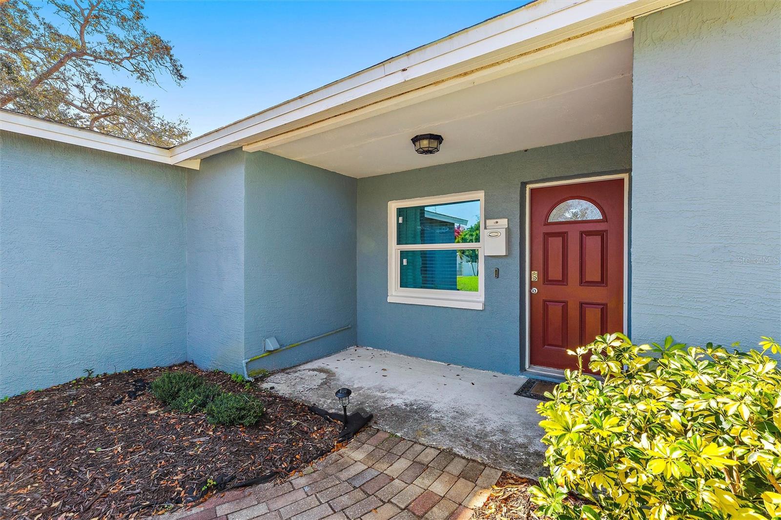 4127 WHITING DR SE