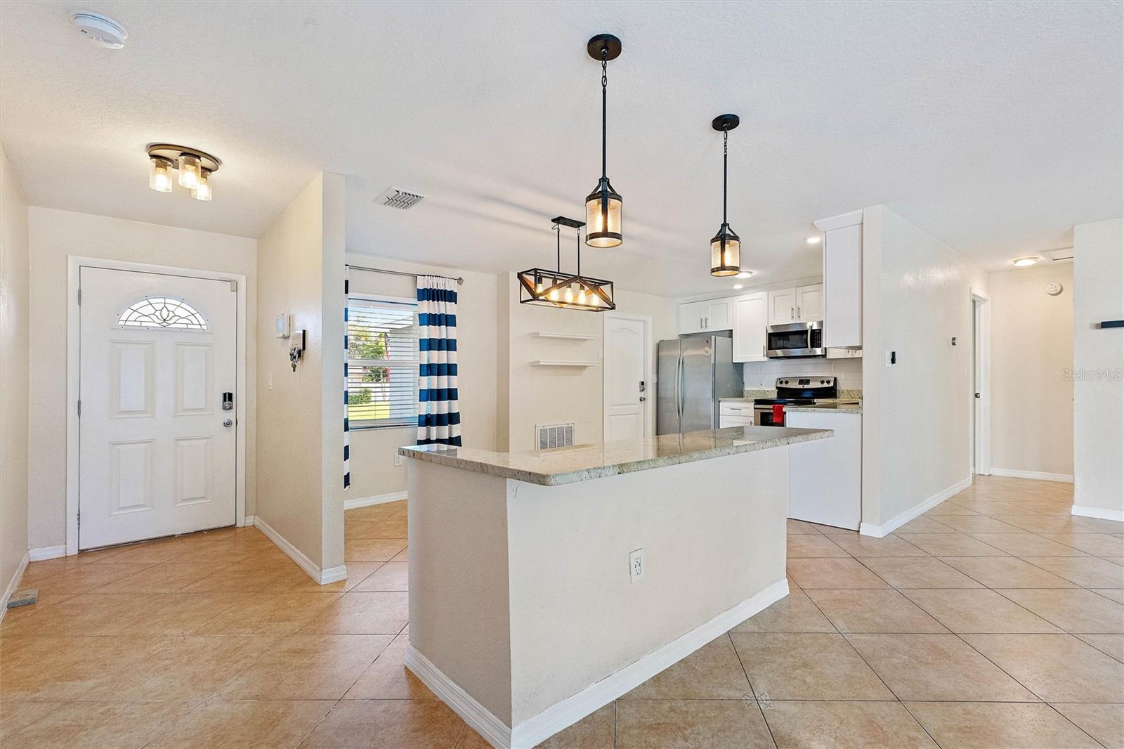 4127 WHITING DR SE