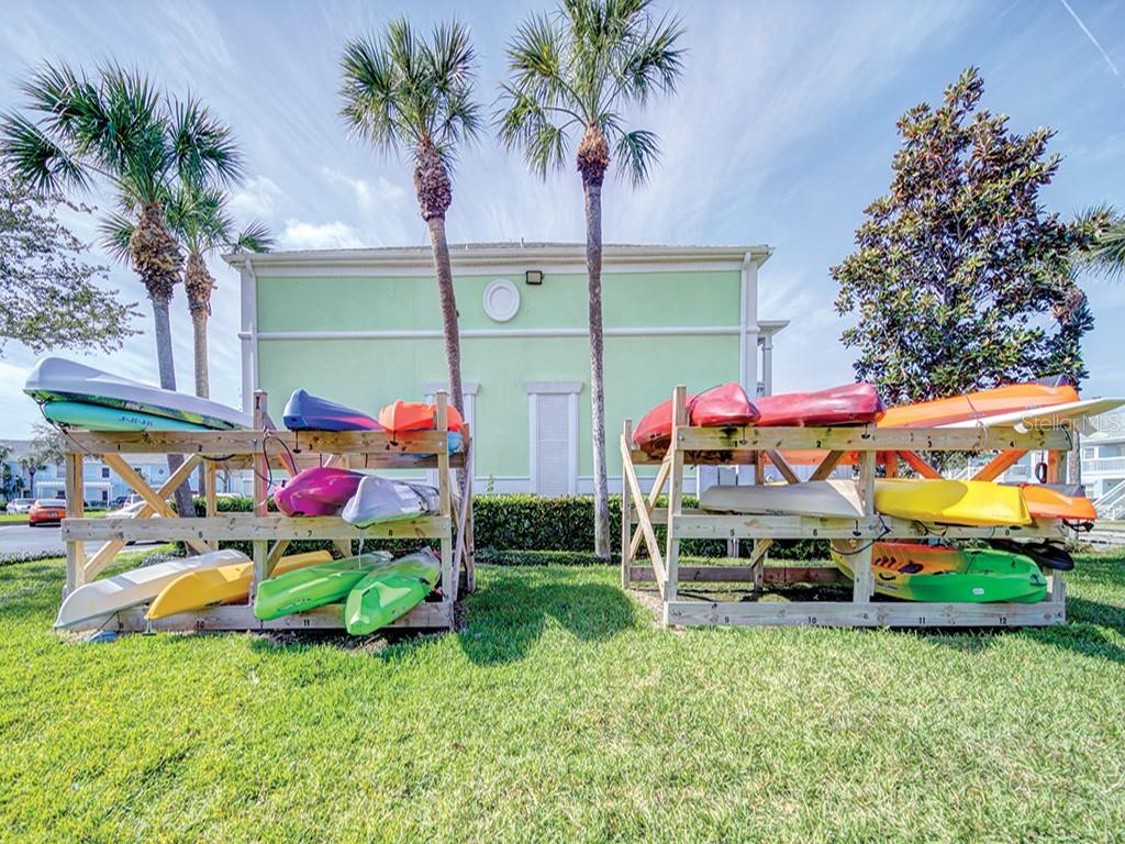 5135 COQUINA KEY DR SE #E