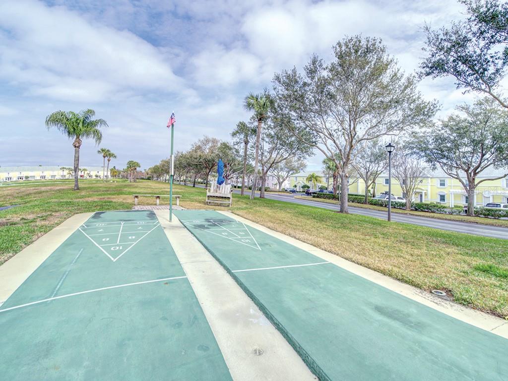 5135 COQUINA KEY DR SE #E