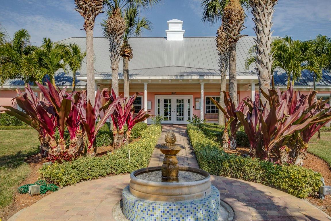 5135 COQUINA KEY DR SE #E
