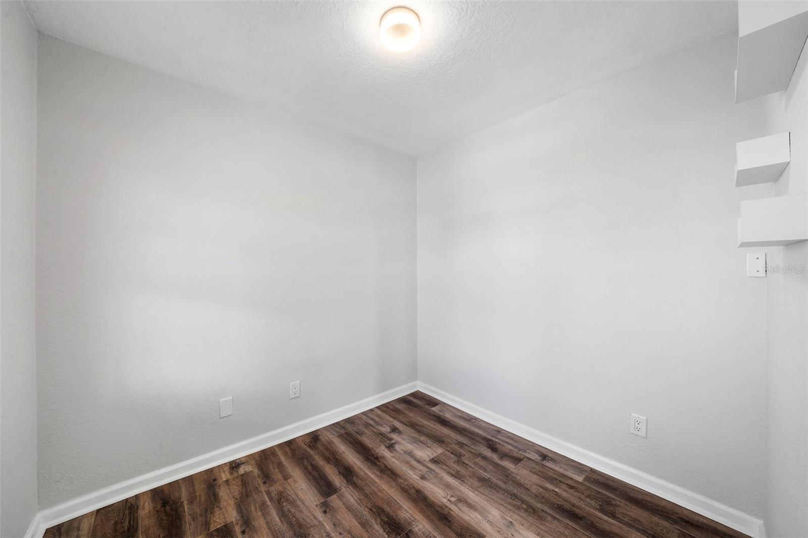 5135 COQUINA KEY DR SE #E
