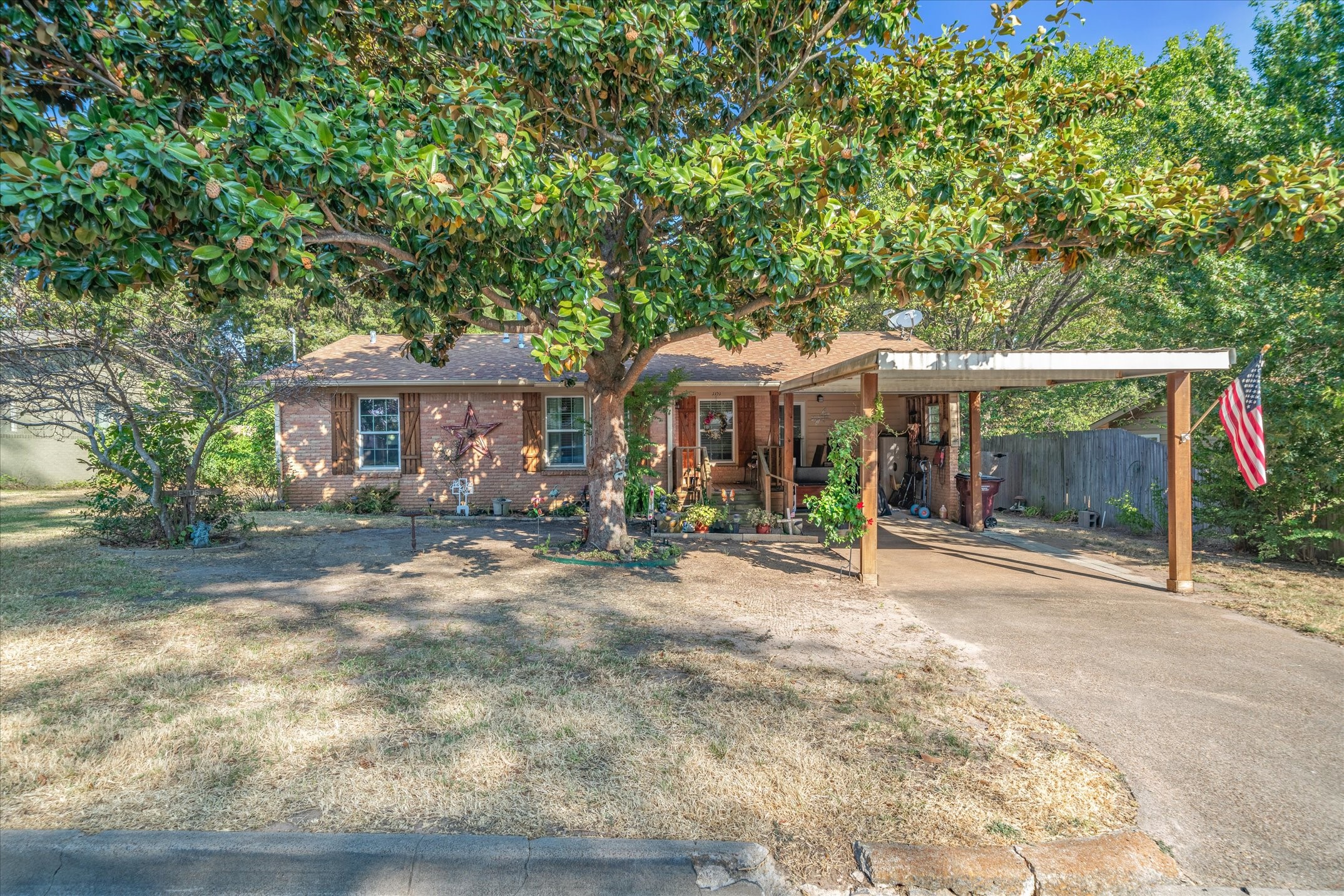 1151 Tower Street
