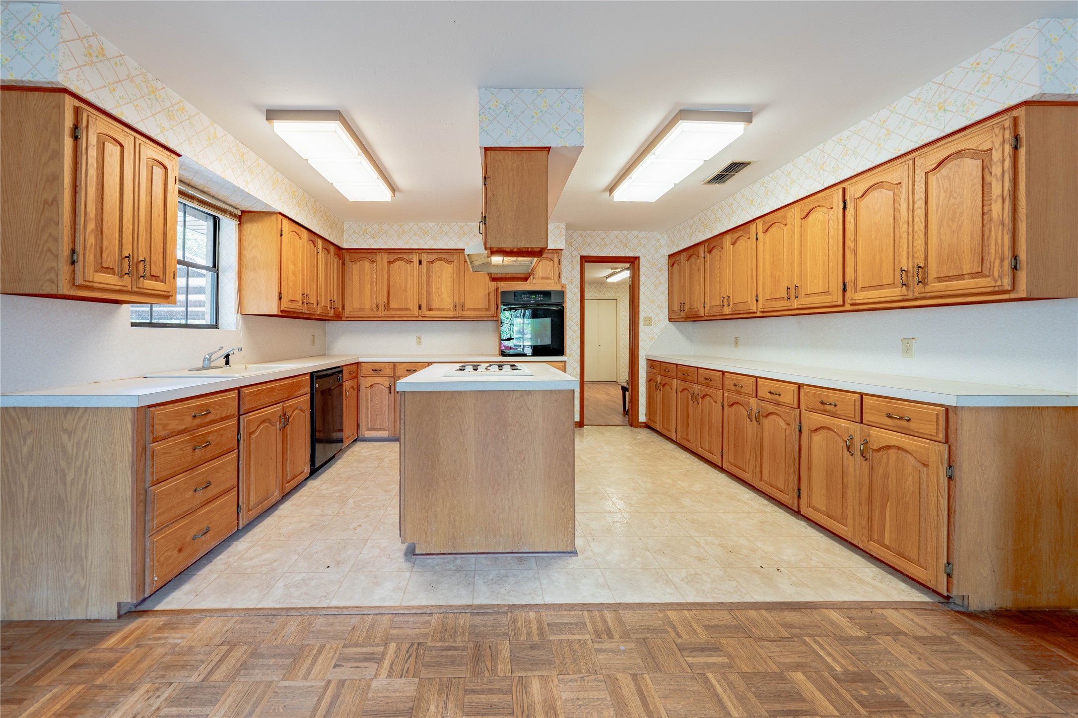 3694 An County Road 458