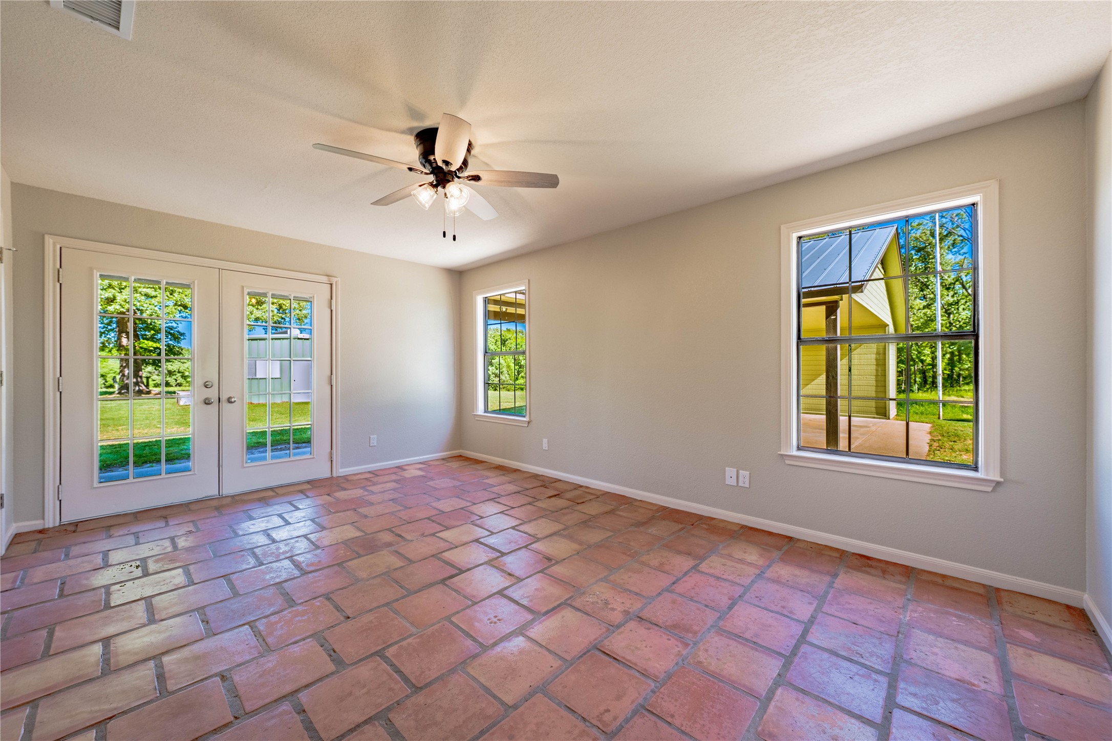 12401 County Road 1113