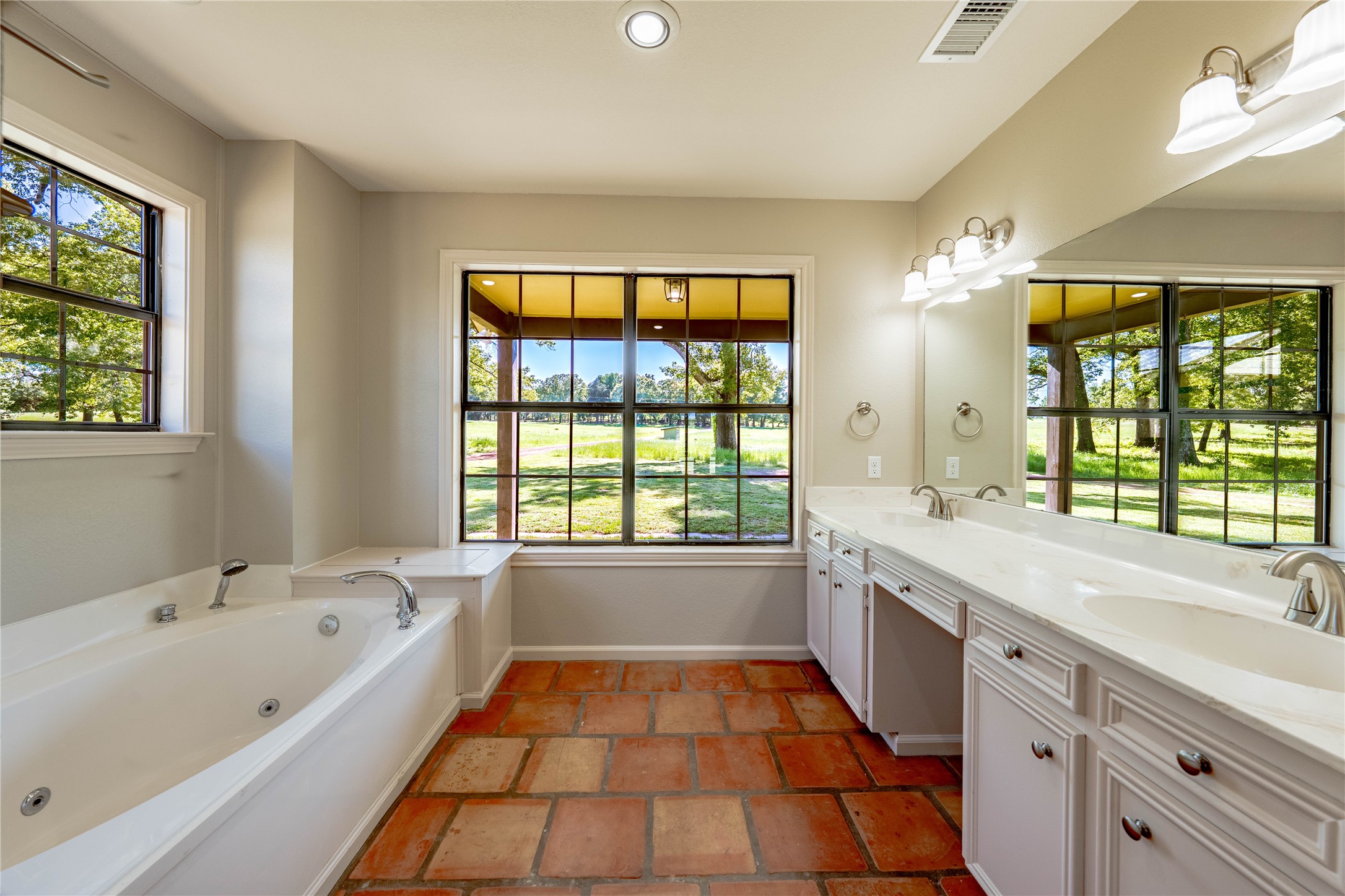 12401 County Road 1113