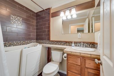 8636 ST HWY 31 W