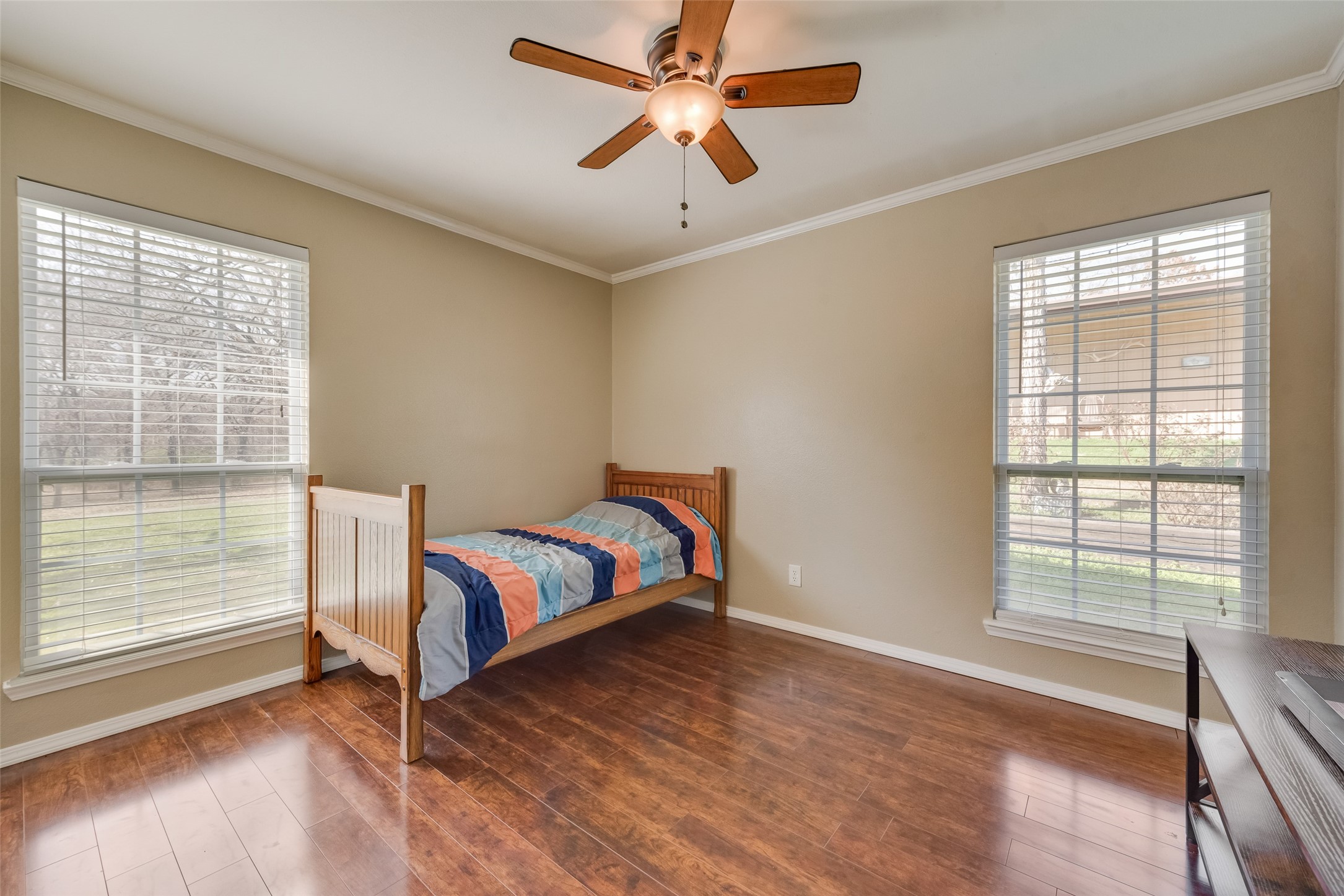 8636 ST HWY 31 W