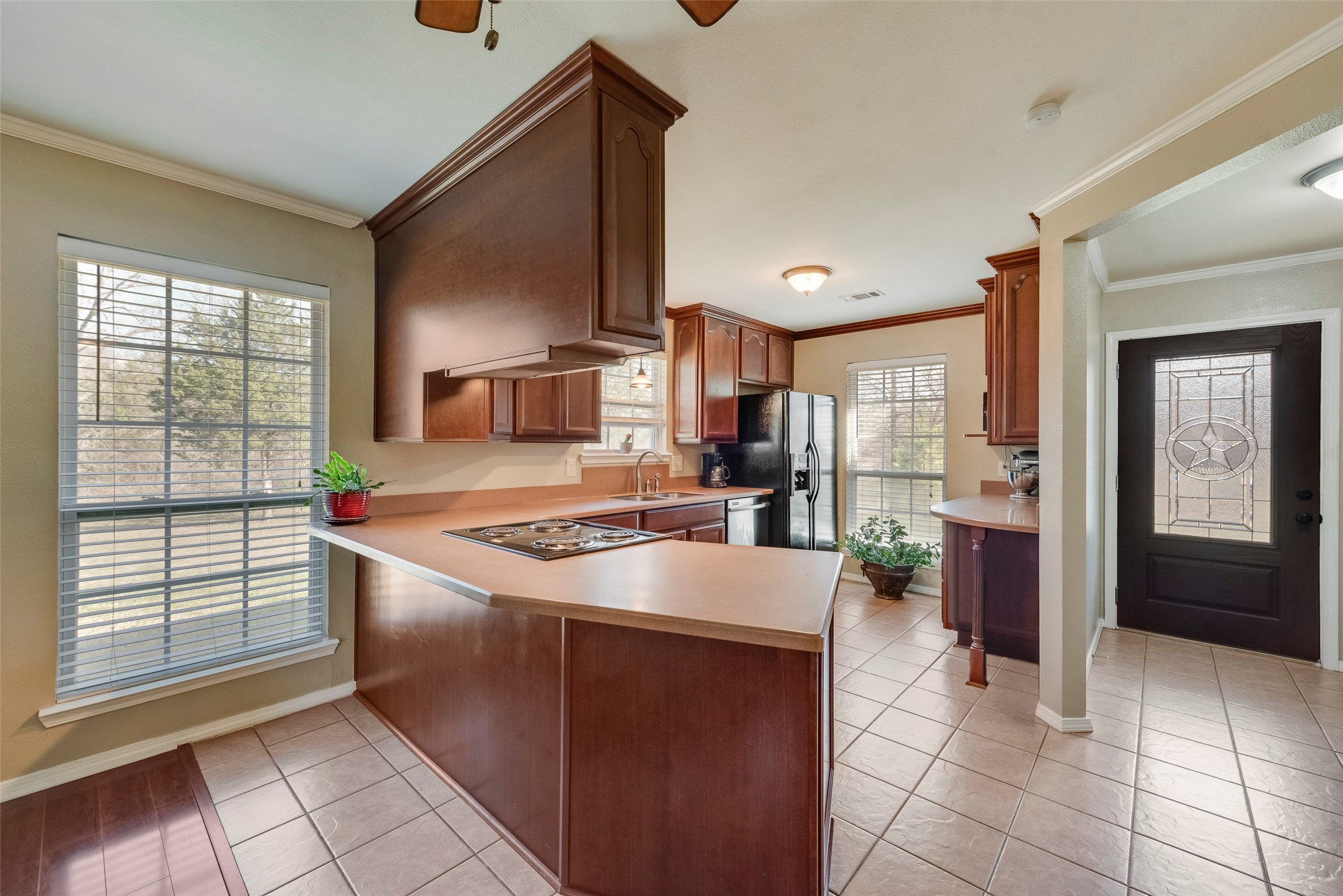 8636 ST HWY 31 W