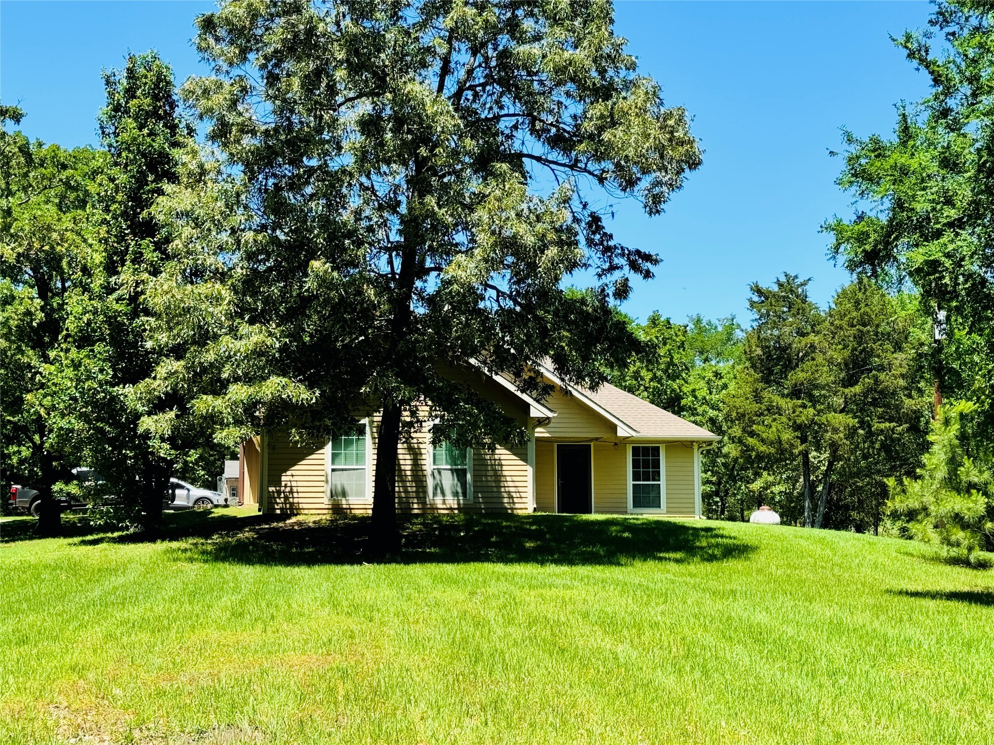 8636 ST HWY 31 W