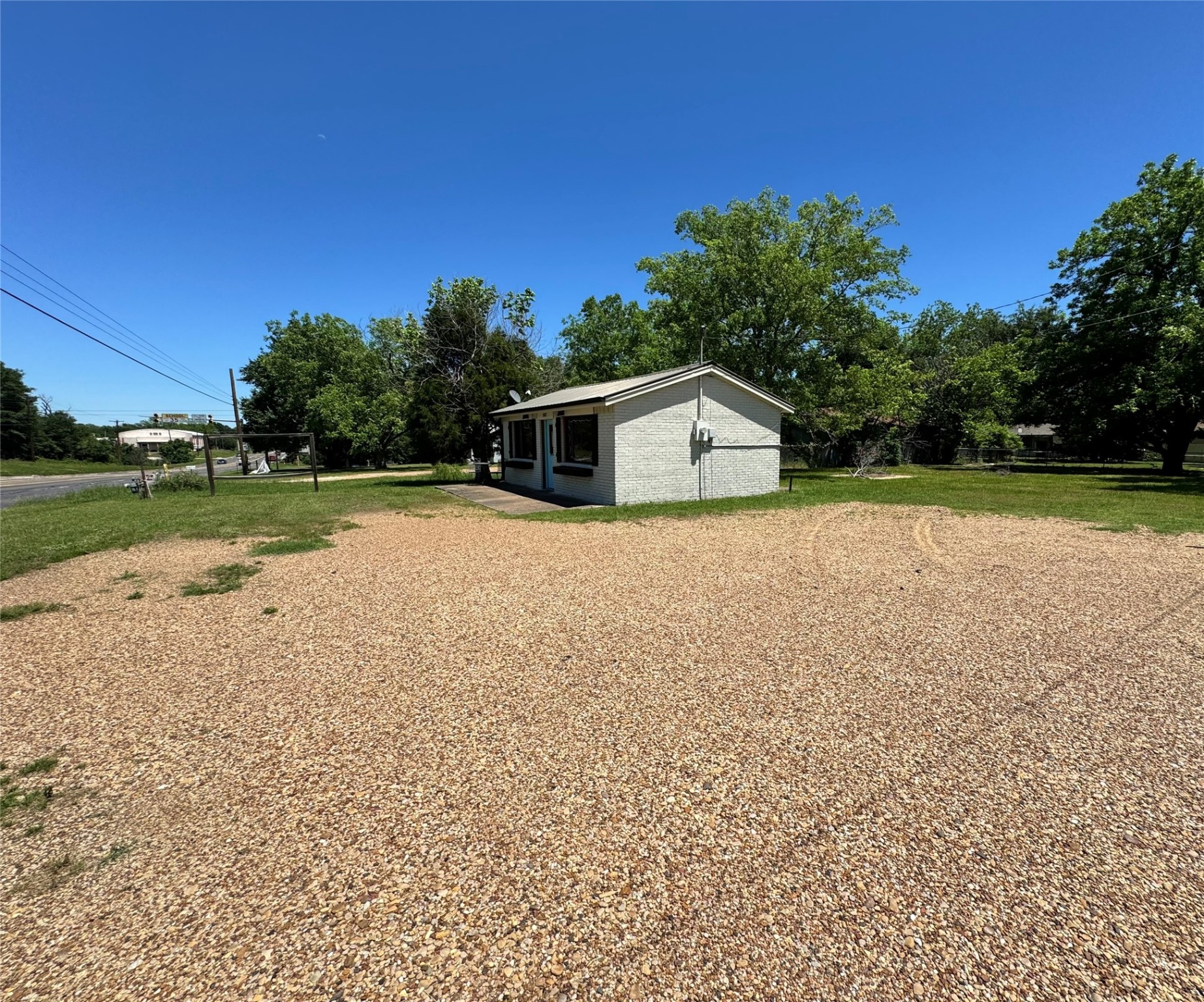 502 E Royall Boulevard