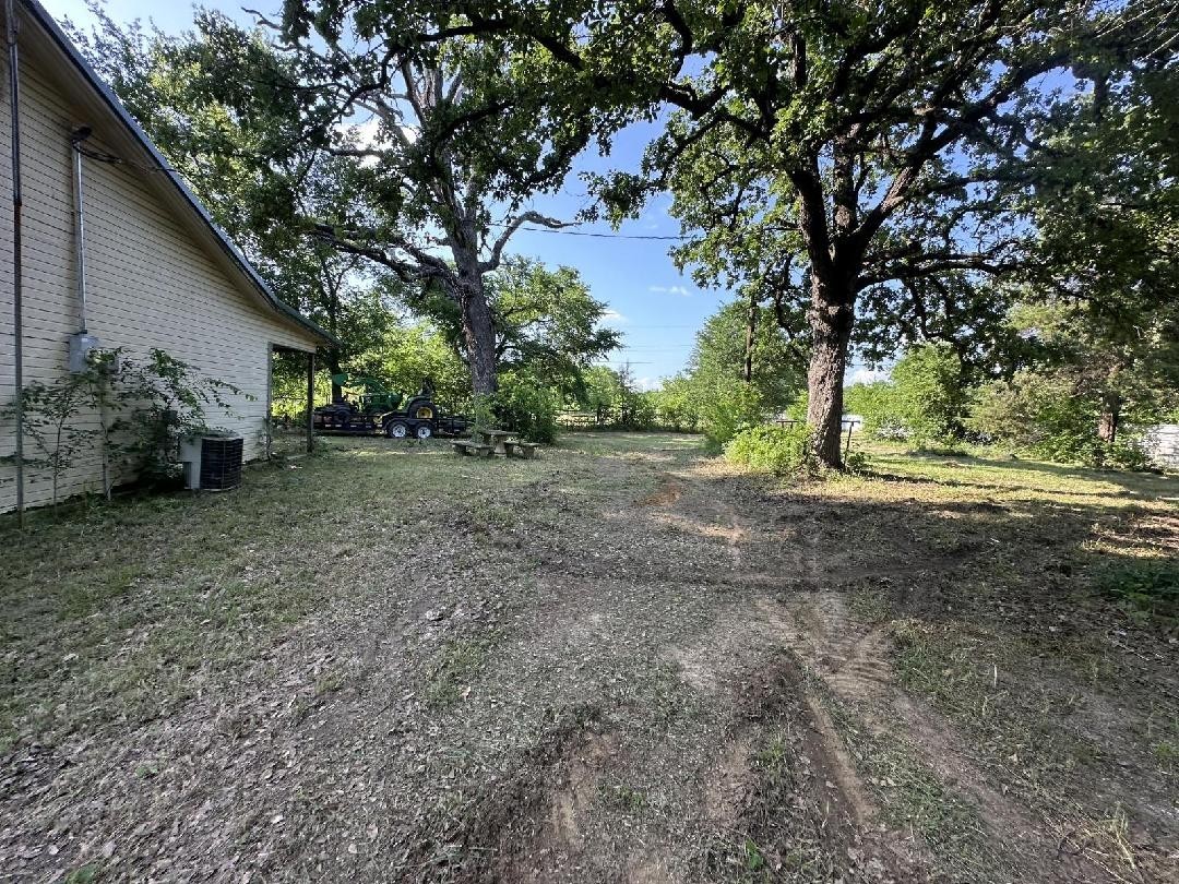 9627 State Hwy 31 W